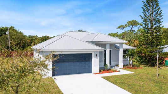 New construction Single-Family house 4709 Seagrape Dr, Fort Pierce, FL 34945 - image