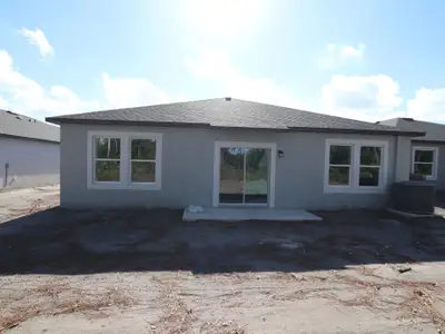 New construction Single-Family house 4964 Meadow Bay Ct, Wimauma, FL 33598 plan 4964 Meadow Bay Court - image 2