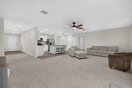 New construction Single-Family house 2386 Se Manor Ave, Port St. Lucie, FL 34952 plan Majestic - image 12
