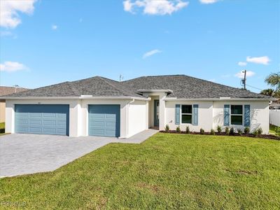 New construction Single-Family house 505 Sw 25Th Ln, Cape Coral, FL 33914 plan The Paradise Cove - image