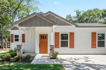 New construction Single-Family house 6136 Apache Dr, Mabank, TX 75156 - image