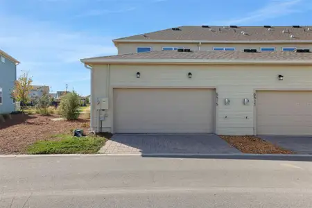 New construction Townhouse house 6515 Trailblaze Bnd, St. Cloud, FL 34771 - image