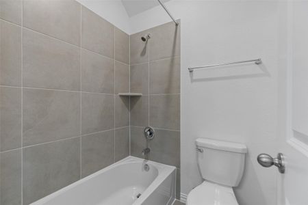 New construction Single-Family house 31002 Lake Lila Trl, Waller, TX 77484 plan Magnolia - image 13