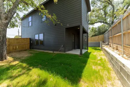 New construction Single-Family house 2927 Angle Ave, Fort Worth, TX 76106 - image