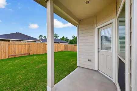 New construction Single-Family house 24709 White Libertia Ct, Houston, TX 77336 - image 3