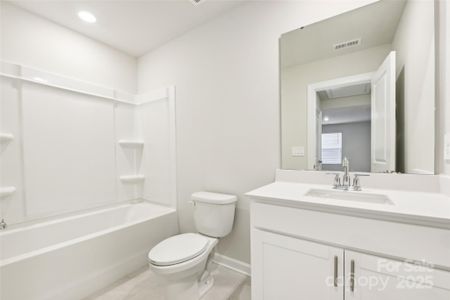 New construction Single-Family house 1429 Wildflower St, Newton, NC 28658 plan Edenton - image