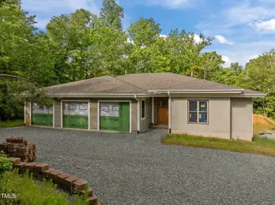 New construction Single-Family house 121 Pheasant Ct, Pittsboro, NC 27312 null- photo 0