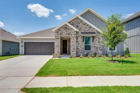 New construction Single-Family house 344 Fallbrook Dr, Aledo, TX 76008 - image
