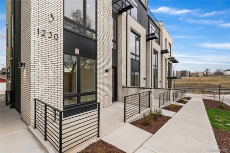 New construction Duplex house 1232 N Zenobia St, Unit 8, Denver, CO 80204 - image