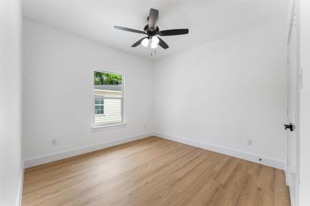 New construction Single-Family house 2915 Nw Loraine St, Fort Worth, TX 76106 null- photo 25 25