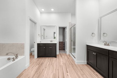 New construction Single-Family house 8340 Magnolia Ct, Greenville, TX 75402 plan Langford VII - image 10