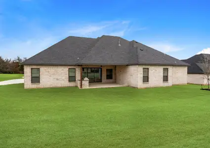 New construction Single-Family house 104 Texas Ash Dr, Krugerville, TX 76227 plan Stratton II - image
