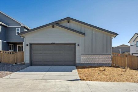 New construction Single-Family house 4709 N Valdai Ct, Aurora, CO 80019 plan Madison - image