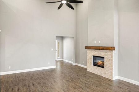 New construction Townhouse house 254 Legacy Blvd, Weatherford, TX 76085 null- photo 5 5