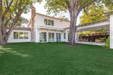 New construction Single-Family house 860 Edgefield Rd, Fort Worth, TX 76107 - image