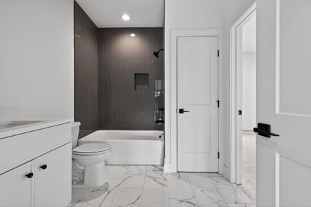 New construction Townhouse house 4812 Moonview Ln, Sugar Hill, GA 30518 - image 8