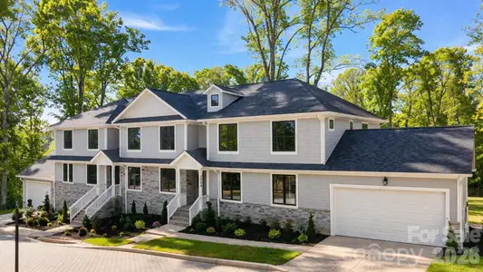 New construction Townhouse house 4300 Tangle Dr, Charlotte, NC 28211 - image