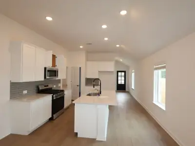 New construction Single-Family house 21219 Jacaranda Blossom Wy, Tomball, TX 77377 plan Periwinkle - Smart Series - image