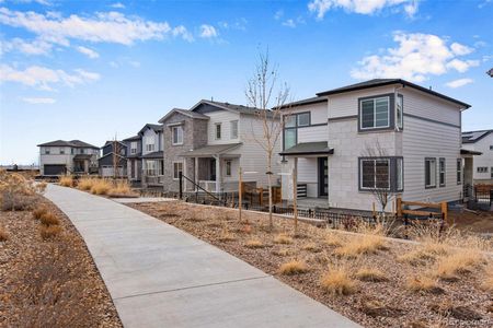 Crescendo at The Aurora Highlands by Tri Pointe Homes in Aurora - photo 2 2