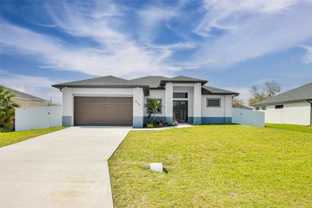 New construction Single-Family house 18 Ne 11Th Ln, Cape Coral, FL 33909 - image