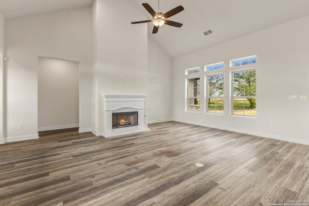 New construction Single-Family house 649 Legend Park Dr, Castroville, TX 78009 - image 15