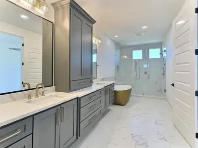 New construction Townhouse house 408 Vista Buena Trl, Fort Worth, TX 76111 - image