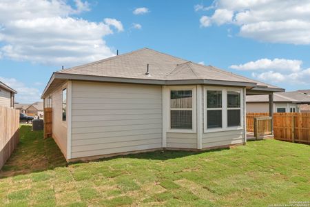 New construction Single-Family house 3076 Pike Dr, New Braunfels, TX 78132 plan Allen - image