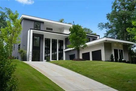 New construction Single-Family house 4063 Rickenbacker Dr Ne, Atlanta, GA 30342 - image