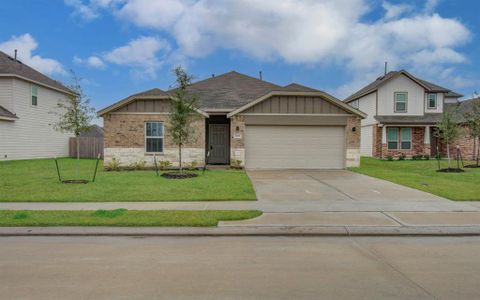 New construction Single-Family house 30301 Kingston Heath Drive, Cleveland, TX 77327 - photo 0