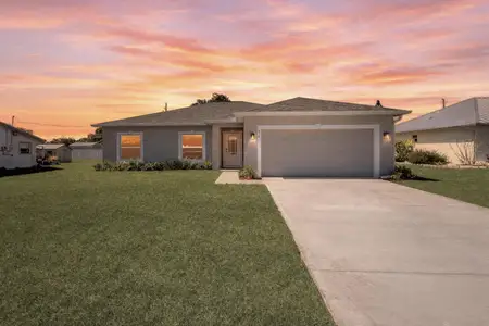 New construction Single-Family house 418 Easy St, Sebastian, FL 32958 - image