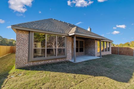 New construction Single-Family house 902 Meadow View Dr, Cleburne, TX 76033 null- photo 10 10