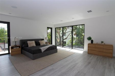 New construction Single-Family house 3540 Oak Ave, Miami, FL 33133 - image