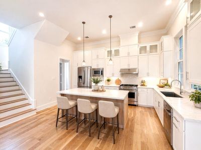 New construction Single-Family house 2641 Lake Kolbe Ln, Houston, TX 77080 - image 8