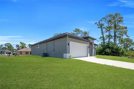 New construction Single-Family house 6210 Forest Ct, Labelle, FL 33935 - image