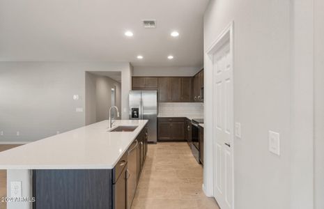 New construction Single-Family house 17798 W Encinas Ln, Goodyear, AZ 85338 Acerra- photo 6 6