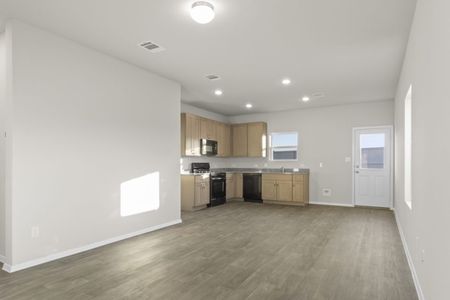 New construction Single-Family house 152 Beaver Path, San Antonio, TX 78245 plan Hunters Ranch 1074 - image 9