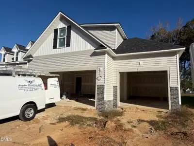 New construction Single-Family house 191 Seahawk Wy, Zebulon, NC 27597 null- photo 1 1
