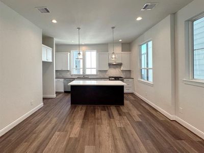 New construction Single-Family house 2706 Grand Fountains Drive, Unit B, Houston, TX 77054 9301- photo 6 6