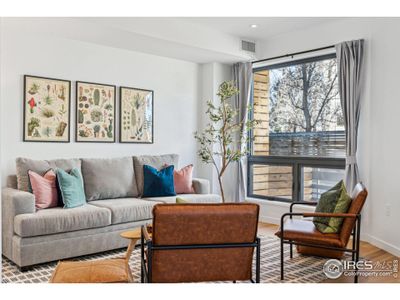 Cozy first floor living room