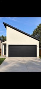 New construction Townhouse house 5606 Hollow Pnes, Houston, TX 77049 - image