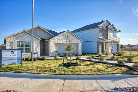 New construction Single-Family house 7230 Viridian Vw, San Antonio, TX 78253 Boone - 40' Smart Series- photo 6 6