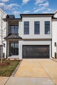 New construction Townhouse house 4022 Peggy Oaks Lane, Charlotte, NC 28210 - photo 0