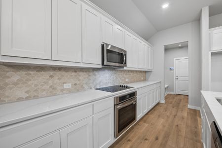 New construction Single-Family house 504 Clifton Ct, Springtown, TX 76082 plan McKinley V - image 12