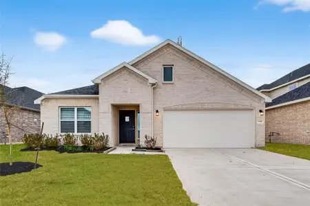 New construction Single-Family house 3410 Rolling River Dr, Baytown, TX 77521 - image