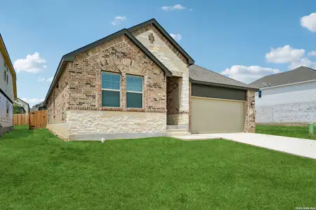 New construction Single-Family house 12715 Patras Pt, San Antonio, TX 78245 plan The Fitzhugh (C402) - image