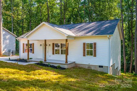 New construction Single-Family house 1452 W 7Th St, Newton, NC 28658 - image