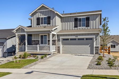 New construction Single-Family house 3452 N Highlands Creek Parkway, Aurora, CO 80019 Silverthorne- photo 0