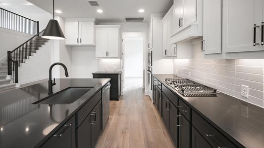 New construction Single-Family house 124 Brewer St, Kyle, TX 78640 plan 3095W - image 13