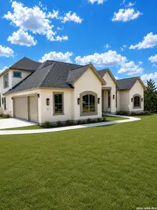 New construction Single-Family house 611 Parkview Pl, Canyon Lake, TX 78133 - image