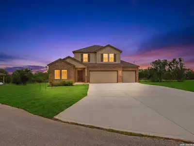 New construction Single-Family house 132 Reno Trl, Floresville, TX 78114 - image